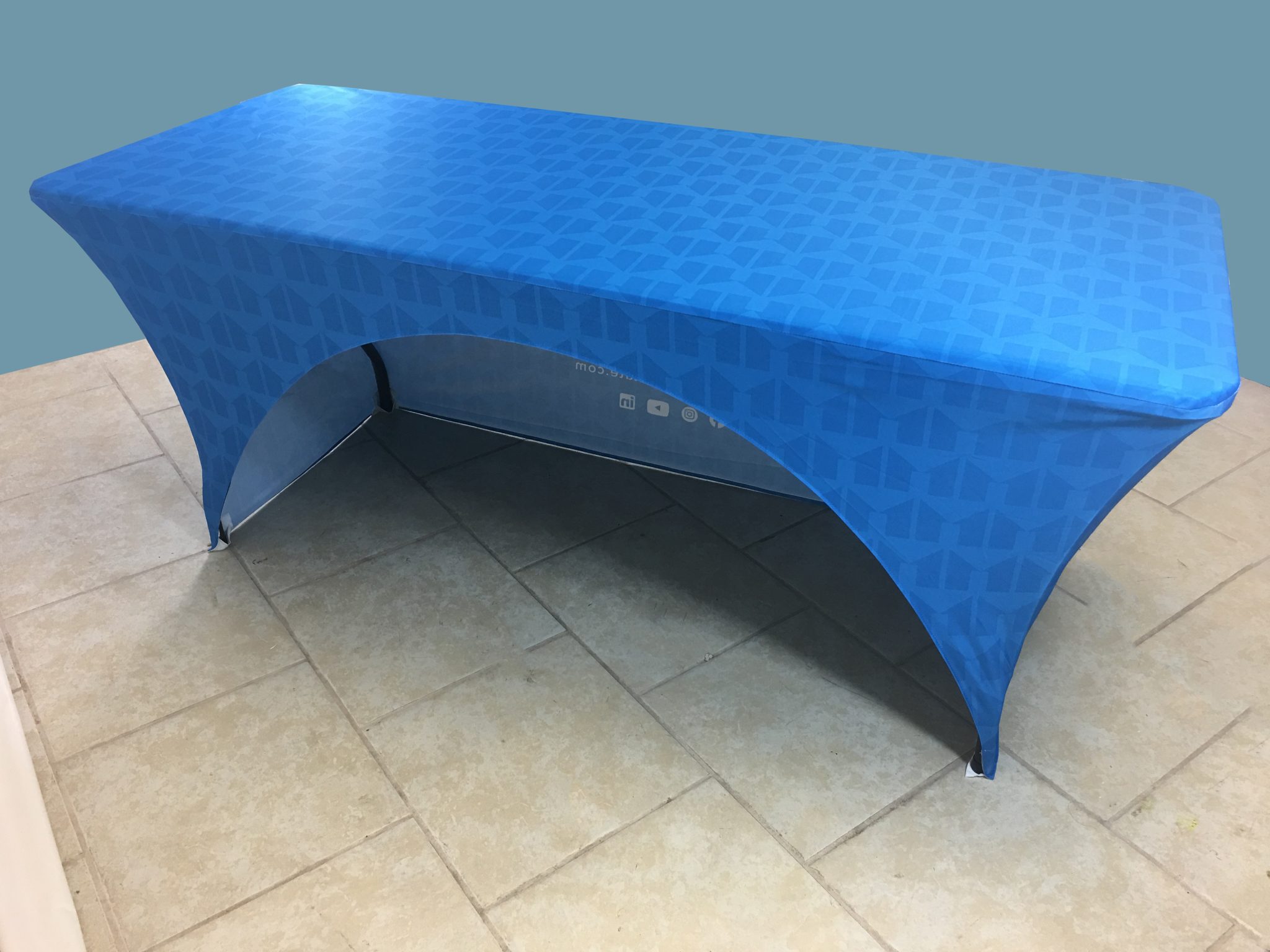 stretch open back table covers sublimation print